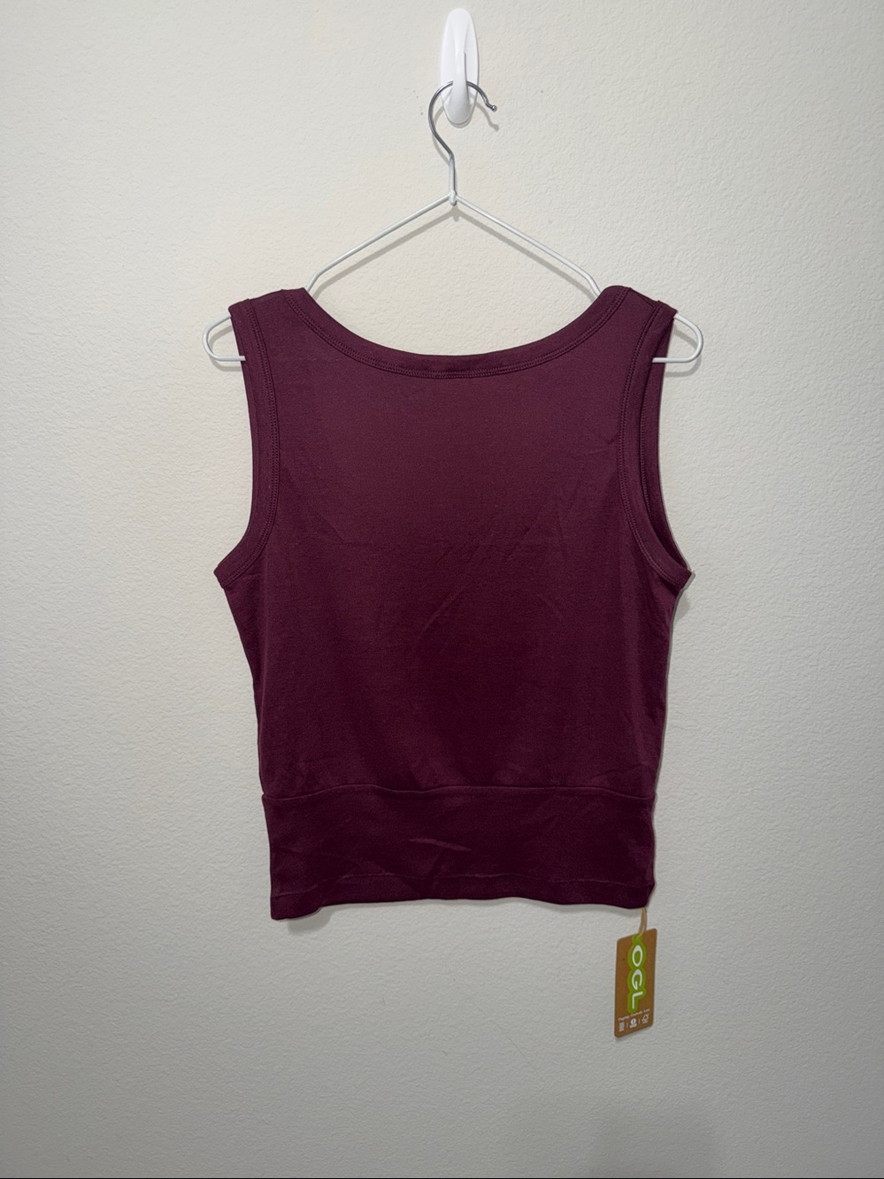 NWT OGL Sleeveless Scoop Neck Tank Top - Wine - Picture 3 of 5